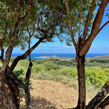 Panoramico * ايزولا روسا